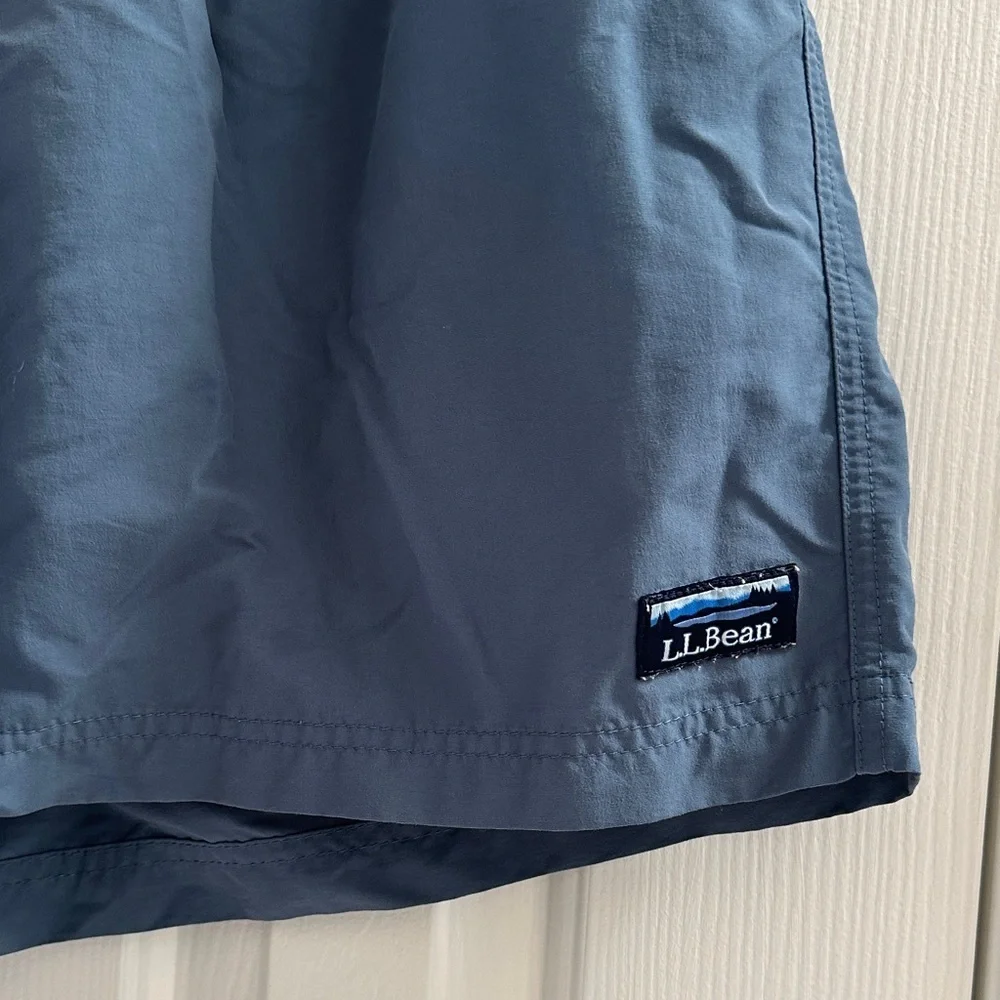 L.L. Bean Men's Vacationland Stretch Swim Trunks, 6